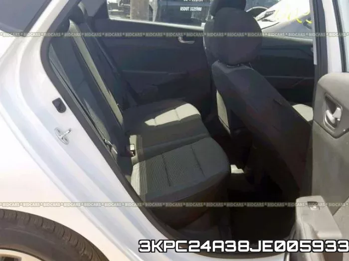 3KPC24A38JE005933 фото 7