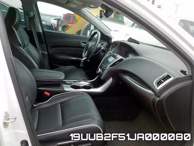 19UUB2F51JA000080 фото 6