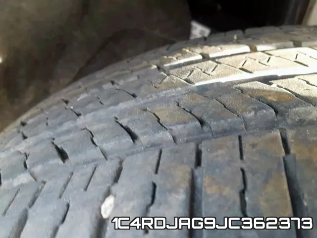 1C4RDJAG9JC362373 фото 10
