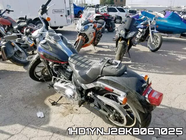 1HD1YNJ28KB067025 фото 4