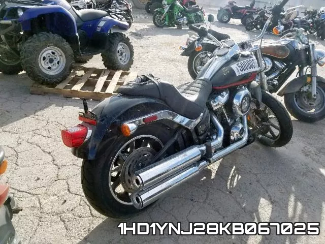 1HD1YNJ28KB067025 фото 5