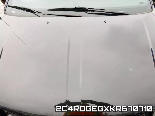 2C4RDGEGXKR670710 фото 8