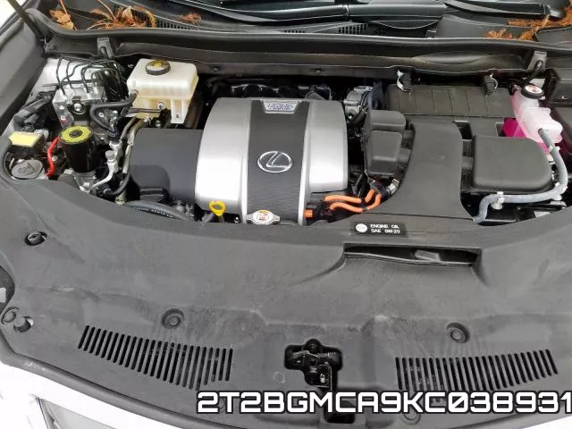 2T2BGMCA9KC038931 фото 8