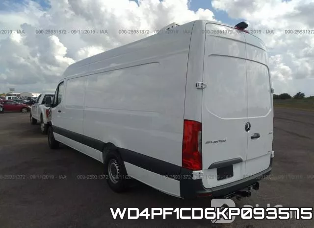 WD4PF1CD6KP093575 фото 4