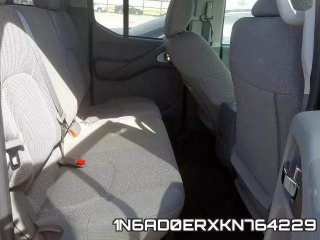 1N6AD0ERXKN764229 фото 7