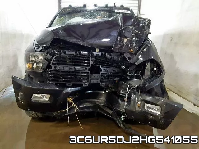 3C6UR5DJ2HG541055 фото 10