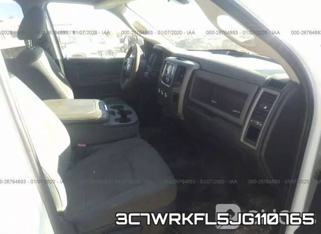 3C7WRKFL5JG110765 фото 6