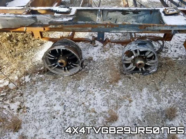 4X4TVGB29JR501725 фото 8