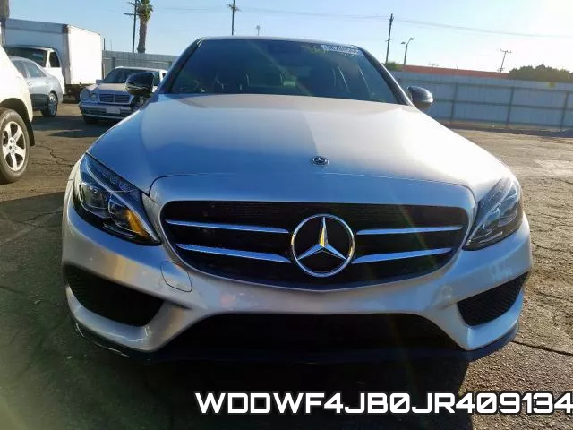 WDDWF4JB0JR409134 фото 10