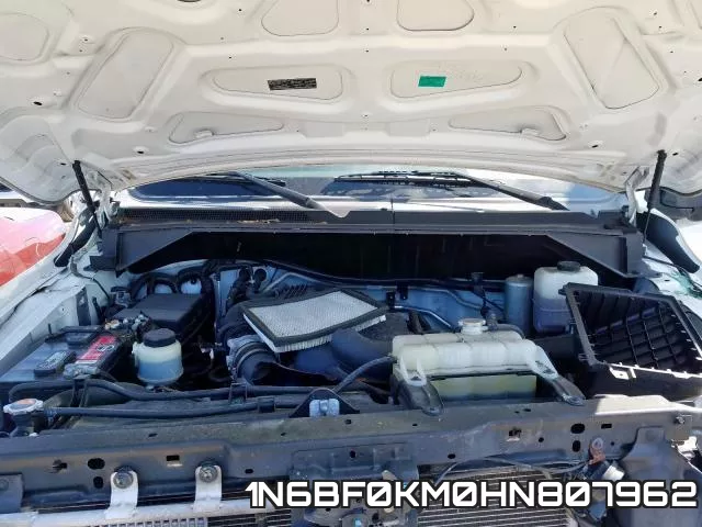 1N6BF0KM0HN807962 фото 8