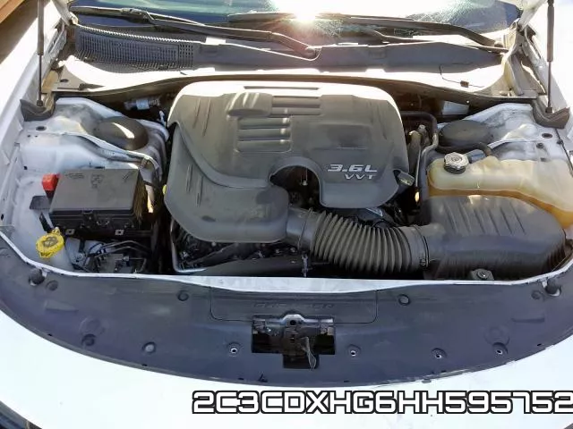 2C3CDXHG6HH595752 фото 8