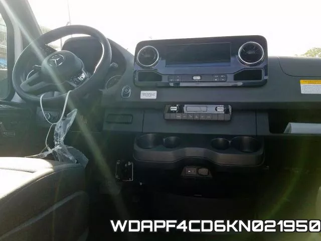 WDAPF4CD6KN021950 фото 10