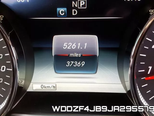 WDDZF4JB9JA295579 фото 9