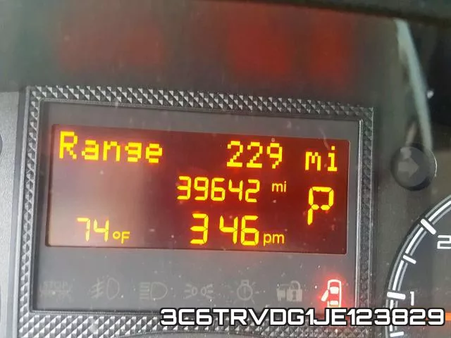 3C6TRVDG1JE123829 фото 9