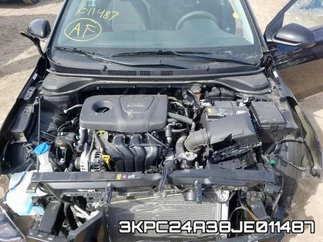 3KPC24A38JE011487 фото 8