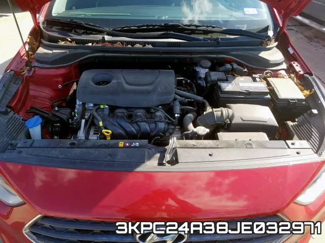 3KPC24A38JE032971 фото 8