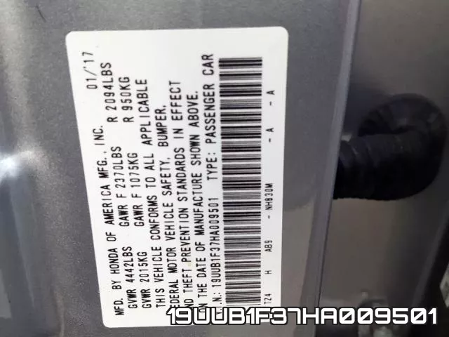 19UUB1F37HA009501 фото 2