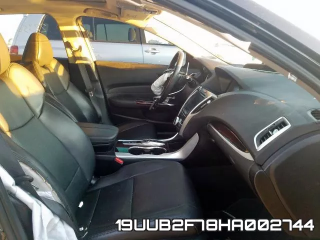 19UUB2F78HA002744 фото 6