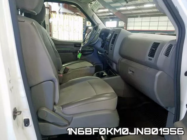 1N6BF0KM0JN801956 фото 6