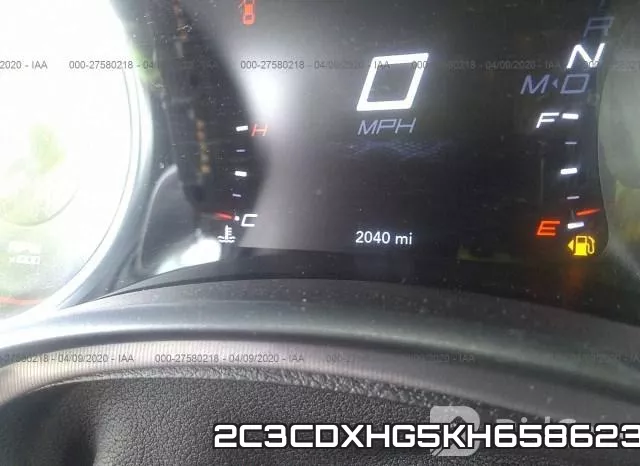 2C3CDXHG5KH658623 фото 8