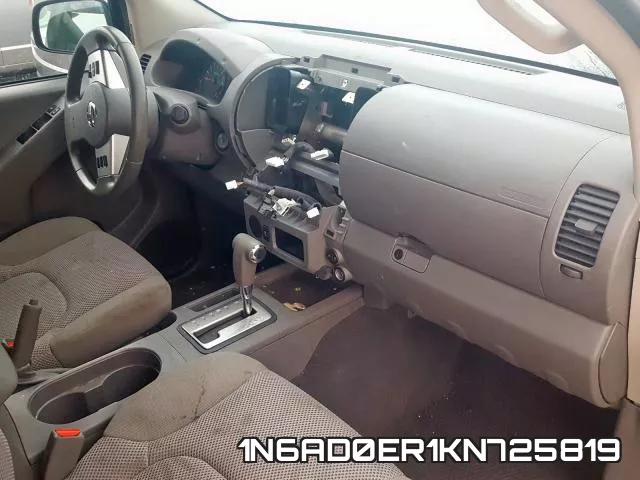1N6AD0ER1KN725819 фото 10