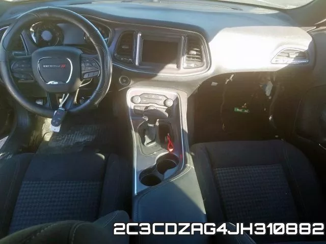 2C3CDZAG4JH310882 фото 10