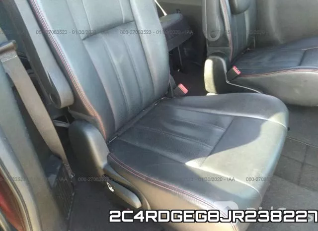 2C4RDGEG8JR238227 фото 9