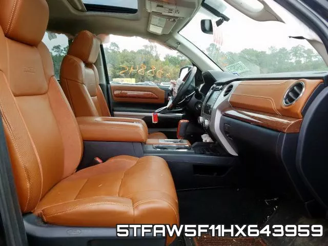 5TFAW5F11HX643959 фото 6