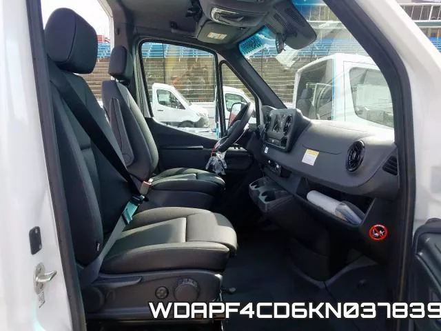 WDAPF4CD6KN037839 фото 6