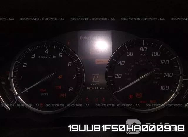 19UUB1F50HA000978 фото 8