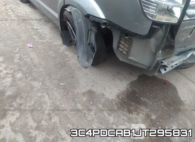 3C4PDCAB1JT295831 фото 7