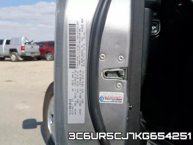 3C6UR5CJ7KG654251 фото 2