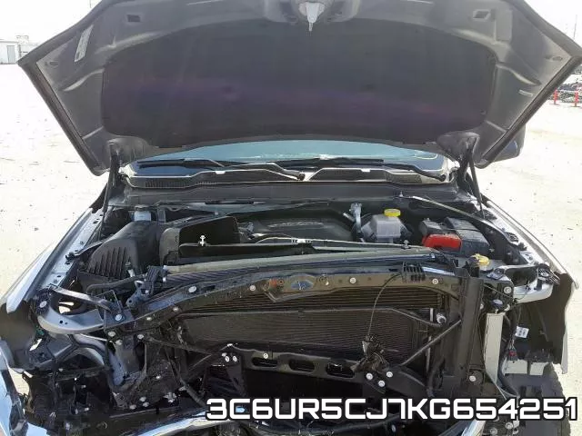 3C6UR5CJ7KG654251 фото 8