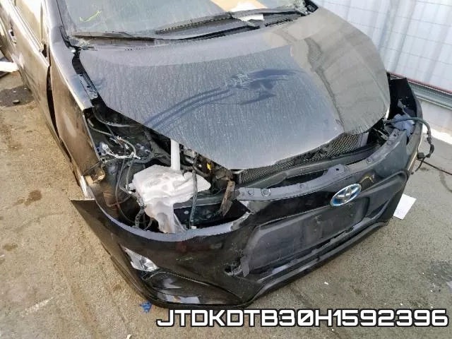 JTDKDTB30H1592396 фото 10