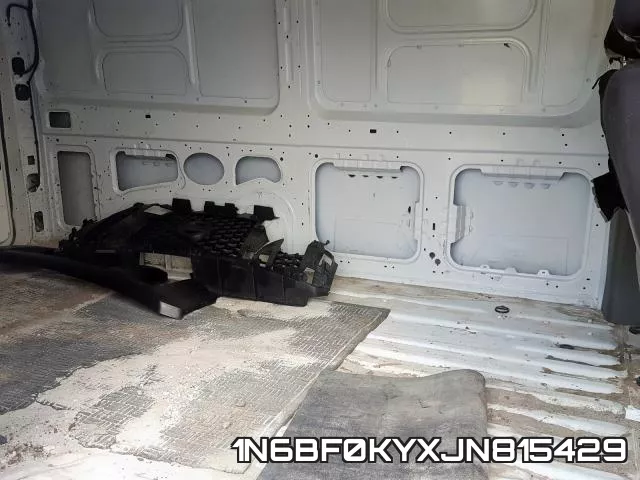 1N6BF0KYXJN815429 фото 7