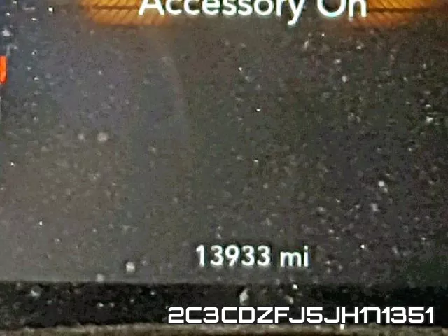 2C3CDZFJ5JH171351 фото 9