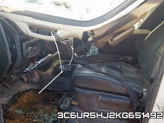 3C6UR5HJ2KG651492 фото 6