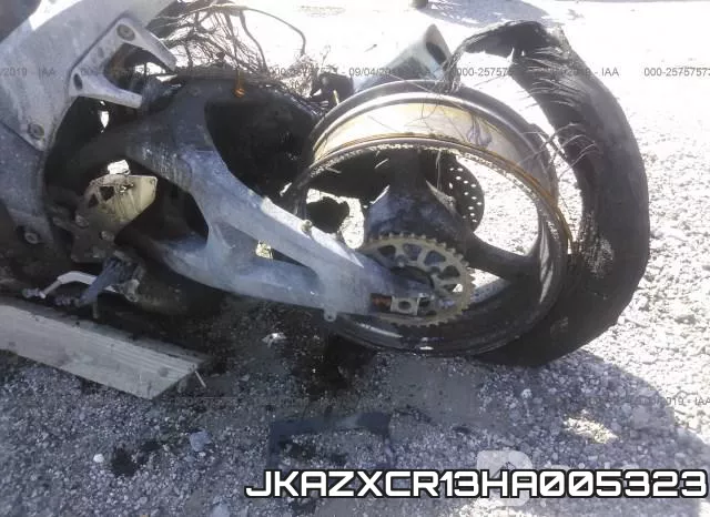 JKAZXCR13HA005323 фото 7