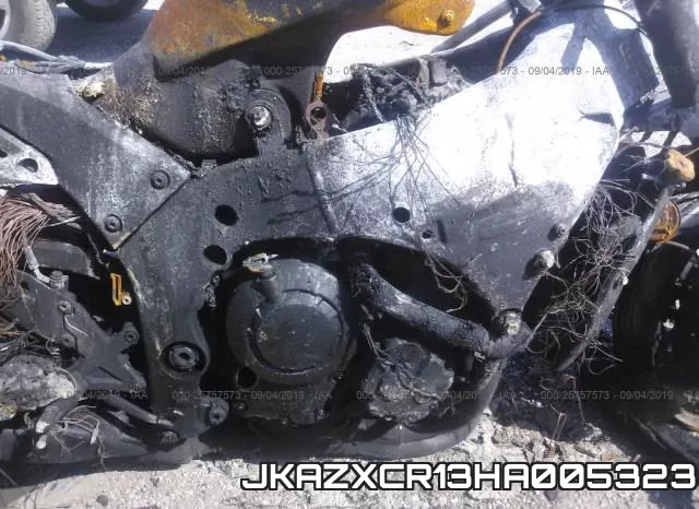 JKAZXCR13HA005323 фото 9