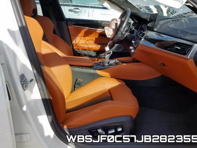 WBSJF0C57JB282355 фото 6