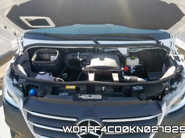 WDAPF4CD0KN027825 фото 8