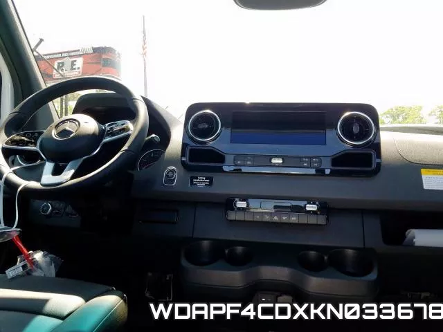 WDAPF4CDXKN033678 фото 10