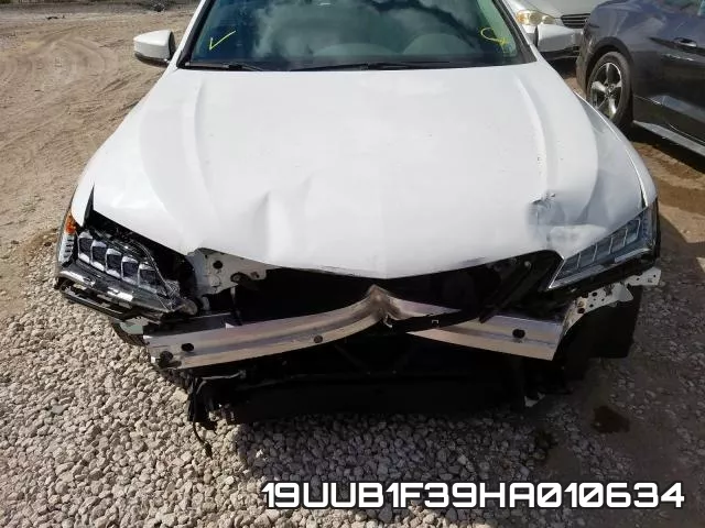 19UUB1F39HA010634 фото 10