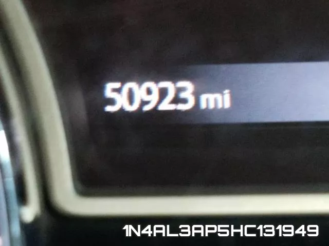 1N4AL3AP5HC131949 фото 9