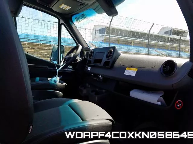 WDAPF4CDXKN058645 фото 6