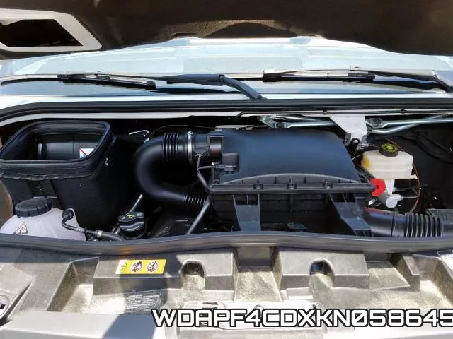WDAPF4CDXKN058645 фото 8