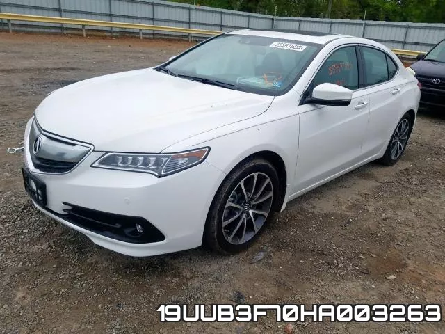 19UUB3F70HA003263 фото 3