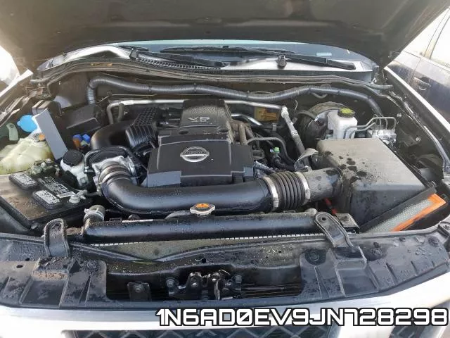 1N6AD0EV9JN728298 фото 8