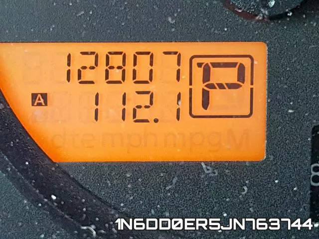 1N6DD0ER5JN763744 фото 9