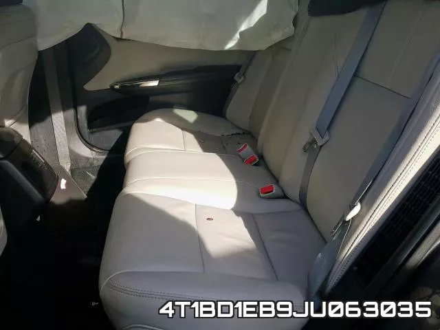4T1BD1EB9JU063035 фото 7